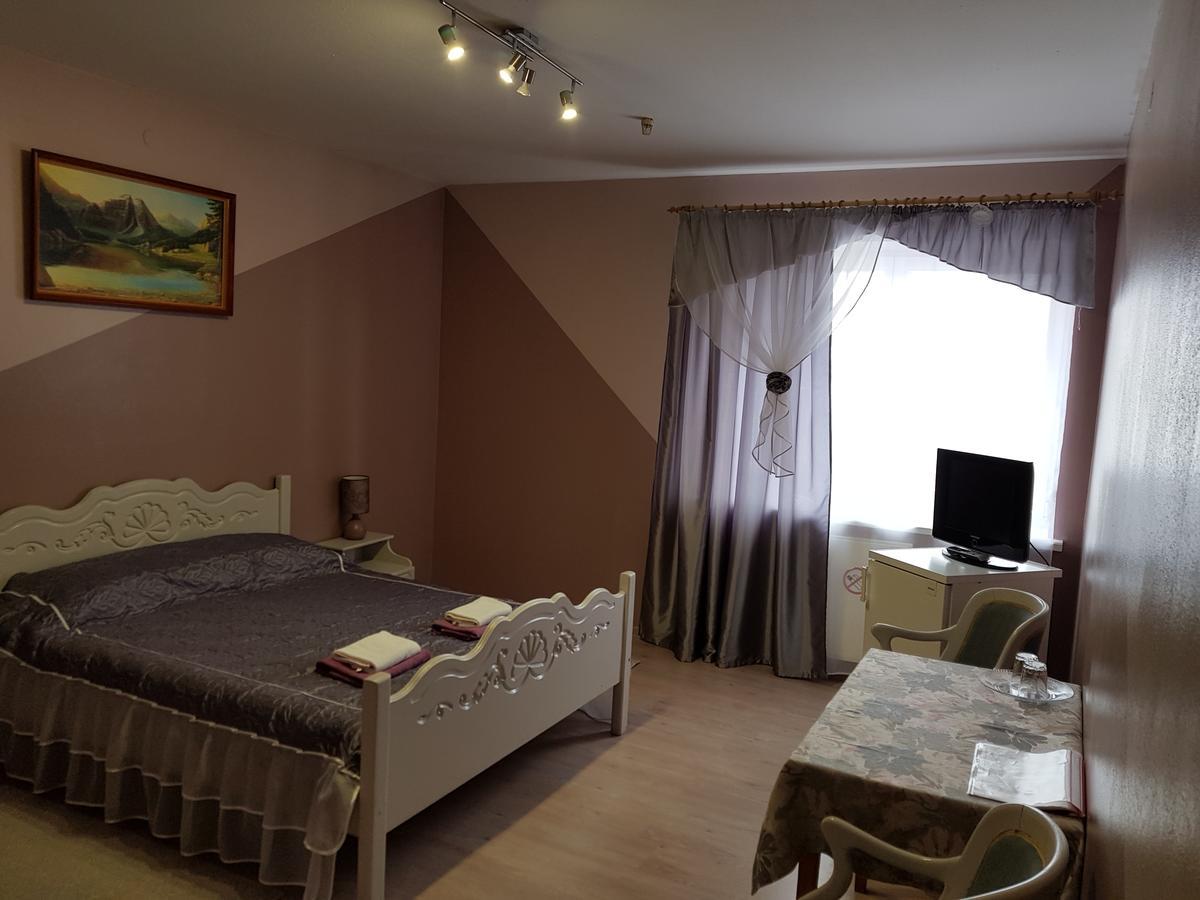 Hotel Suvorov Kobryn Exterior foto