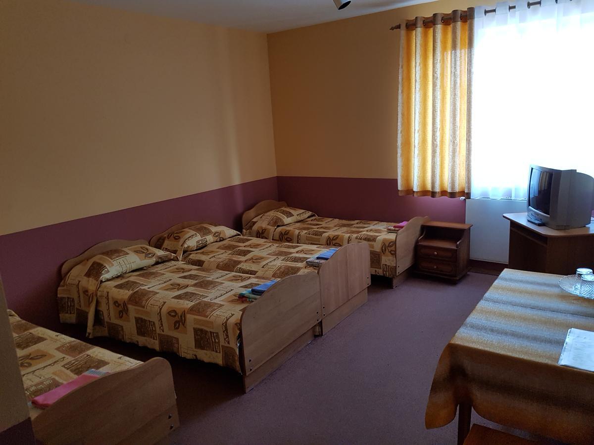 Hotel Suvorov Kobryn Exterior foto
